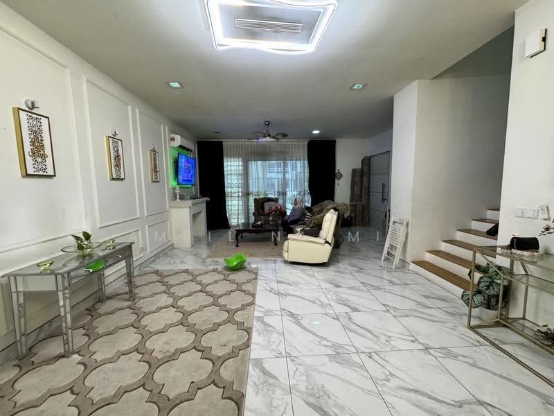 Rumah Teres 2-Tingkat untuk Dijual di Putrajaya (Putrajaya) - Amril Najmin - Living Room - PropertyGuru.com.my