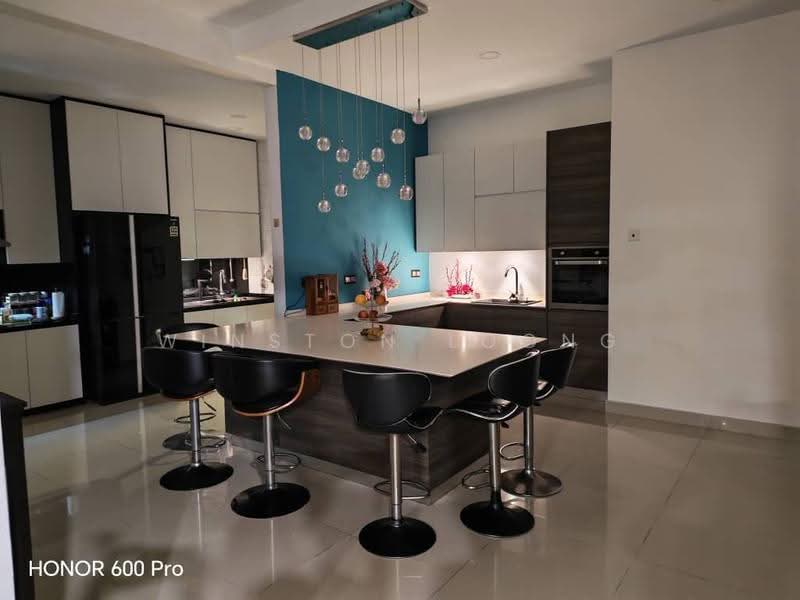 Bungalow House for Rent in Jade Hills (Kajang) - Winston Loong - Kitchen - PropertyGuru.com.my