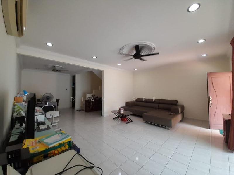 2-storey Terraced House for Sale in Bandar Bukit Tinggi 2 (Klang) - Diana See - Living Room - PropertyGuru.com.my