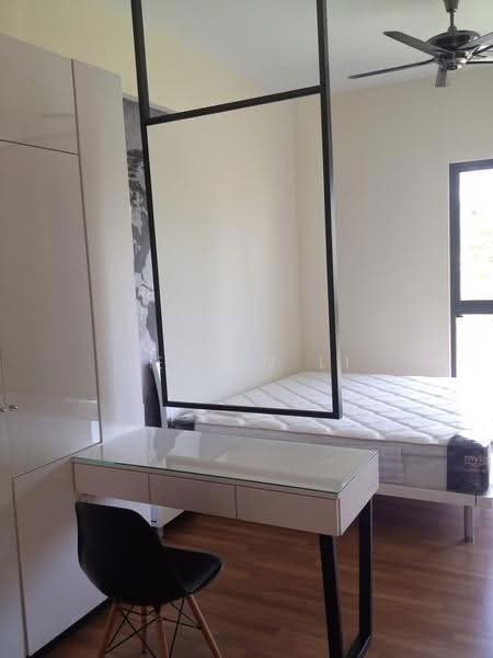 Condominium for Sale at Nautica Lake Suites - Lee Su Li - Bedroom - PropertyGuru.com.my