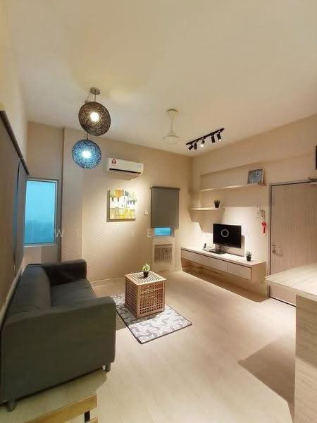 Kondominium untuk Disewa di Lagoon Suites - Winnie Chow - Living Room - PropertyGuru.com.my