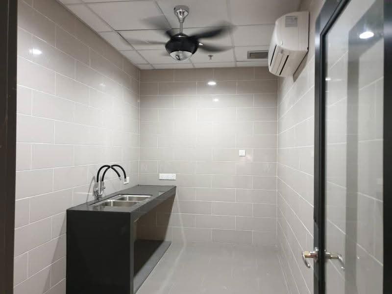 Warehouse for Sale in Telok Panglima Garang (Selangor) - Jenn Chiew - Interior - PropertyGuru.com.my
