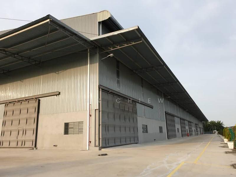 Warehouse for Sale in Telok Panglima Garang (Selangor) - Jenn Chiew - Exterior - PropertyGuru.com.my