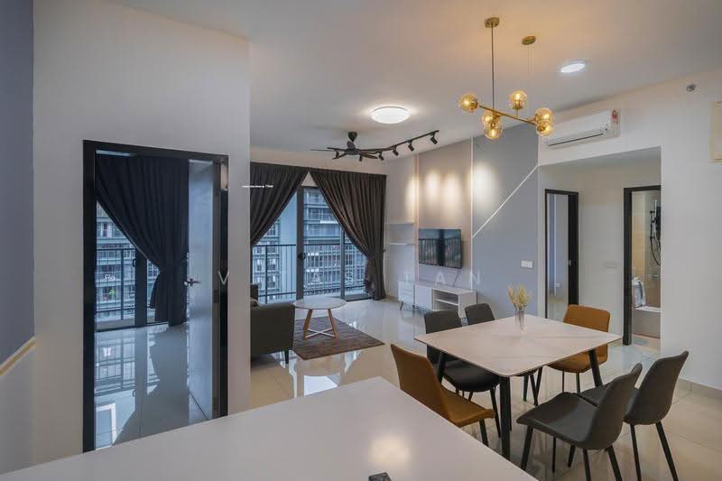 Kediaman Servis untuk Disewa di Setia City Residences - Vitas Tan - Living Room - PropertyGuru.com.my