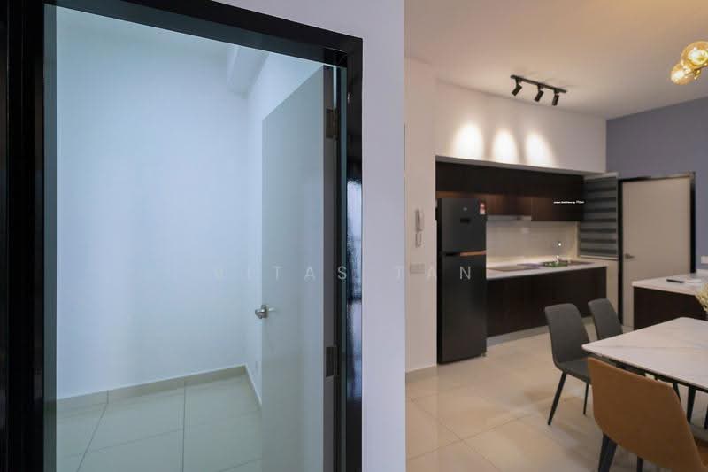 Kediaman Servis untuk Disewa di Setia City Residences - Vitas Tan - Kitchen - PropertyGuru.com.my