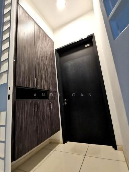 Kediaman Servis untuk Disewa di Eco Sky - Andy Gan - Entrance - PropertyGuru.com.my