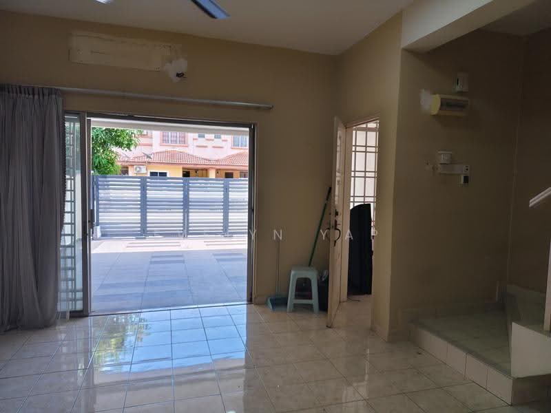 2-storey Terraced House for Sale in Taman Putra Prima (Puchong) - Evelyn Yap - PropertyGuru.com.my