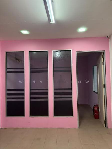 Shop for Rent in Kemuning Utama (Shah Alam) - Winnie Chow - Interior - PropertyGuru.com.my