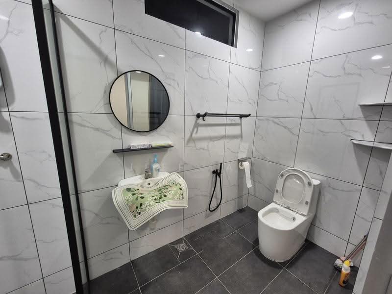 Rumah Teres 1-Tingkat untuk Disewa di Bandar Putra Bertam (Kepala Batas) - Jeff Lau - Bathroom - PropertyGuru.com.my