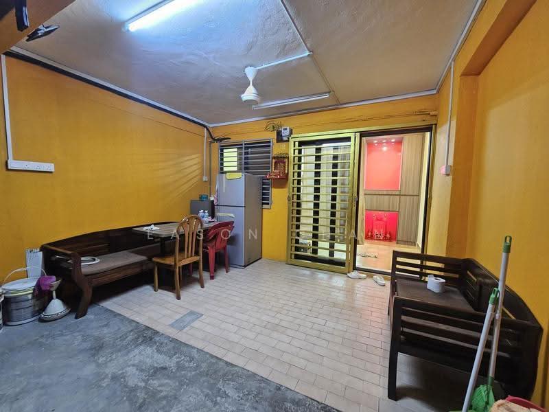 2-storey Terraced House for Sale in Taman Muda (Ampang) - Eason Chan - Living Room - PropertyGuru.com.my