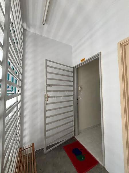 Pangsapuri untuk Disewa di Alpine Village - Kelvin Chong - Entrance - PropertyGuru.com.my