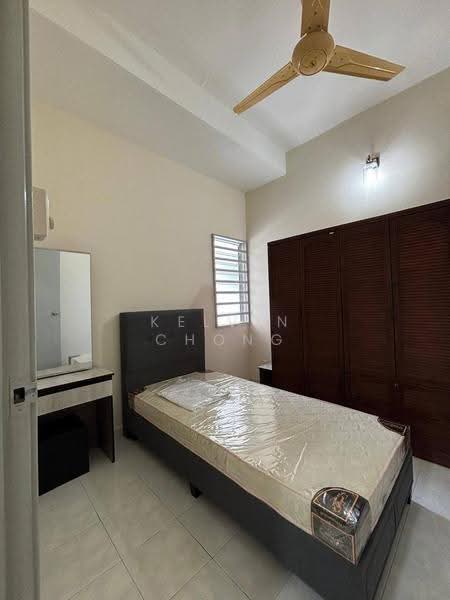 Pangsapuri untuk Disewa di Alpine Village - Kelvin Chong - Bedroom - PropertyGuru.com.my