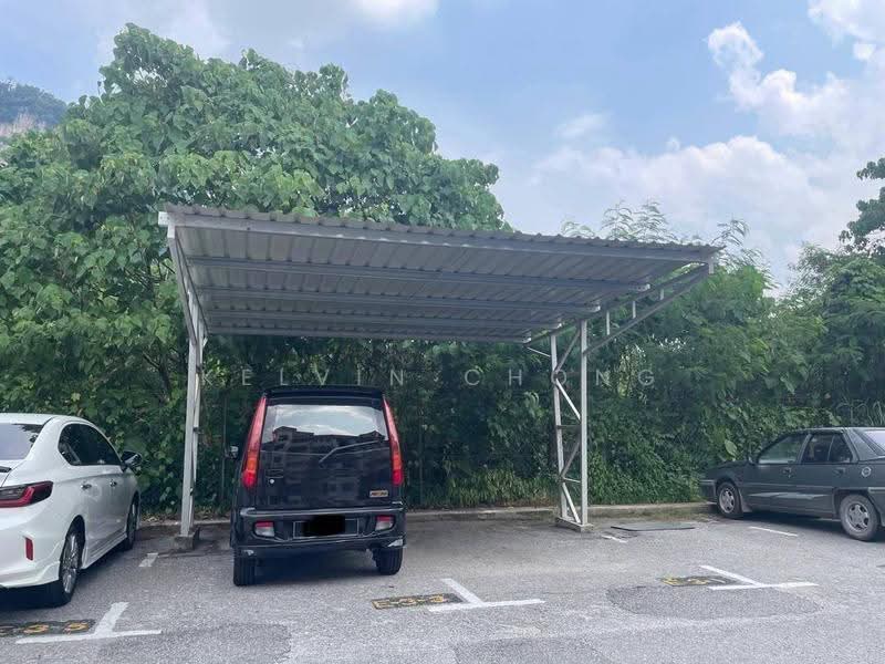 Pangsapuri untuk Disewa di Alpine Village - Kelvin Chong - Car Park - PropertyGuru.com.my