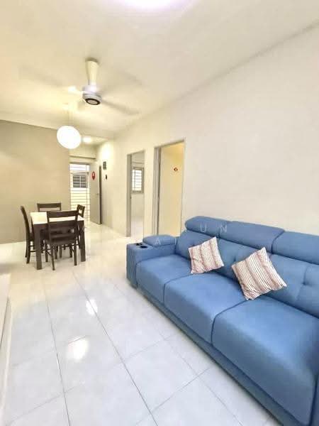 Pangsapuri untuk Disewa di Taman Bukit Erskine - Gan Chun Kai - Living Room - PropertyGuru.com.my