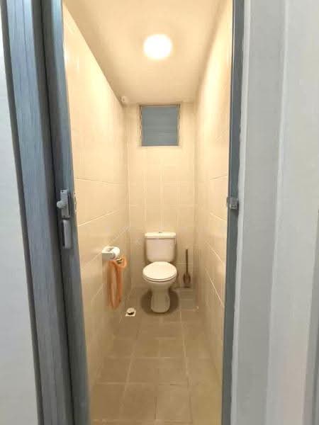 Pangsapuri untuk Disewa di Taman Bukit Erskine - Gan Chun Kai - Bathroom - PropertyGuru.com.my