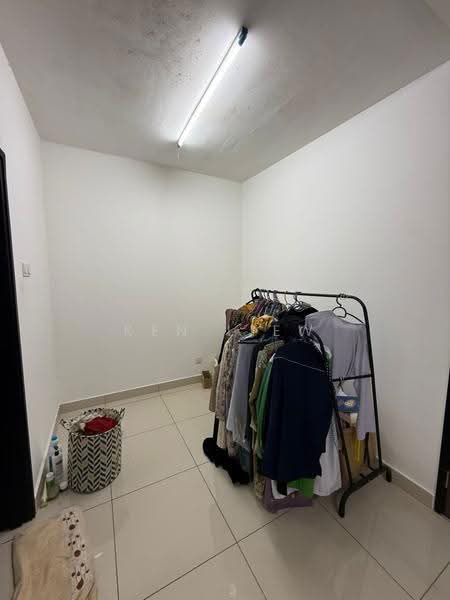2-storey Terraced House for Sale in Bandar Cemerlang (Ulu Tiram) - Ken Liew - Interior - PropertyGuru.com.my