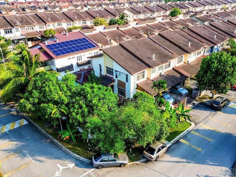 2-storey Terraced House for Sale in Bandar Seri Putra (Bangi) - Farid Fahmi - Exterior - PropertyGuru.com.my