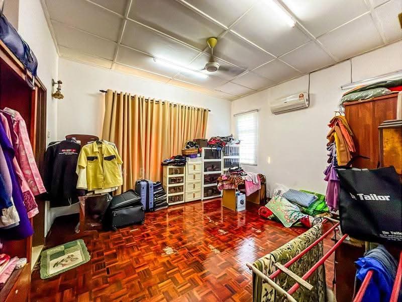 2-storey Terraced House for Sale in Bandar Seri Putra (Bangi) - Farid Fahmi - Bedroom - PropertyGuru.com.my