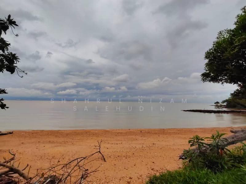 Commercial Land for Sale in Port Dickson (Negeri Sembilan) - Shahrul Nizam Salehudin - Exterior - PropertyGuru.com.my