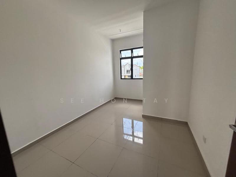 2-storey Terraced House for Sale in Taman Dato Onn (Johor Bahru) - See Hon Tay - Interior - PropertyGuru.com.my
