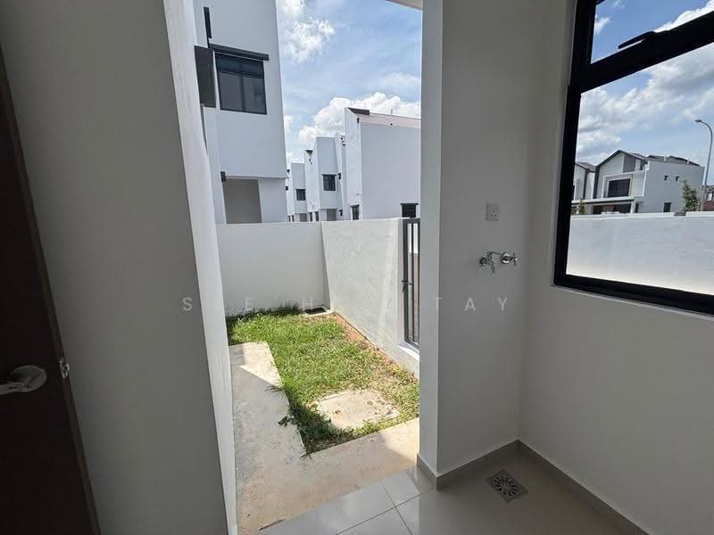 2-storey Terraced House for Sale in Taman Dato Onn (Johor Bahru) - See Hon Tay - Exterior - PropertyGuru.com.my