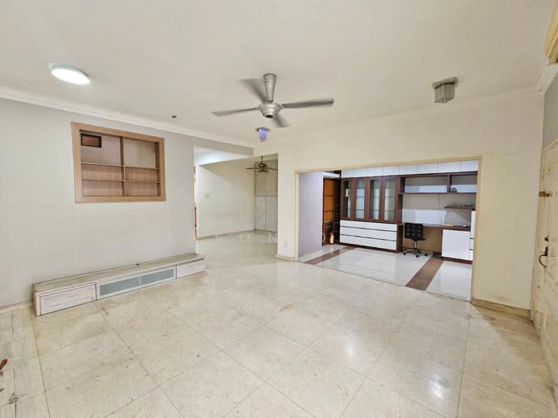 2-storey Terraced House for Rent in Putra Permai (Subang Jaya) - Jason Ooi - Living Room - PropertyGuru.com.my
