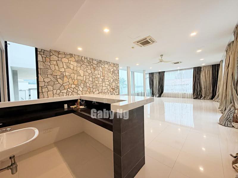 Bungalow House untuk Dijual di Taman Hillview (Ulu Kelang) - Gaby Ng - Living Room - PropertyGuru.com.my