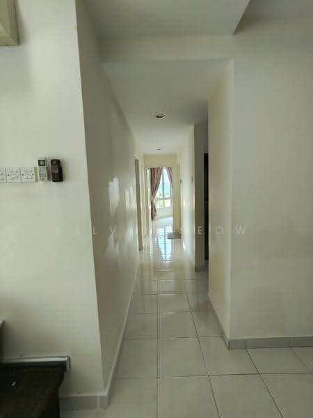 Condominium for Rent at Regency Heights Condo - Kelvin Seow - Corridor - PropertyGuru.com.my