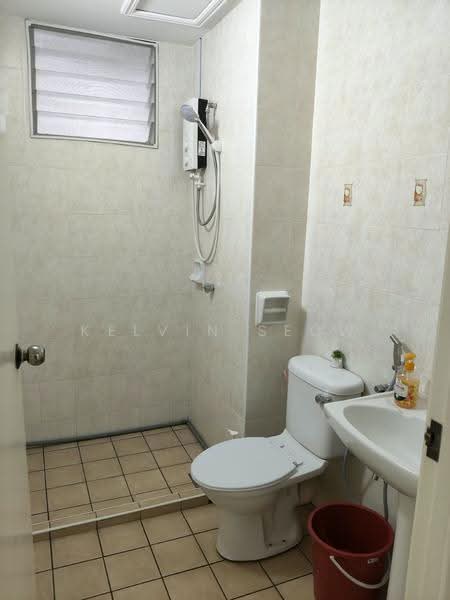Condominium for Rent at Regency Heights Condo - Kelvin Seow - Bathroom - PropertyGuru.com.my