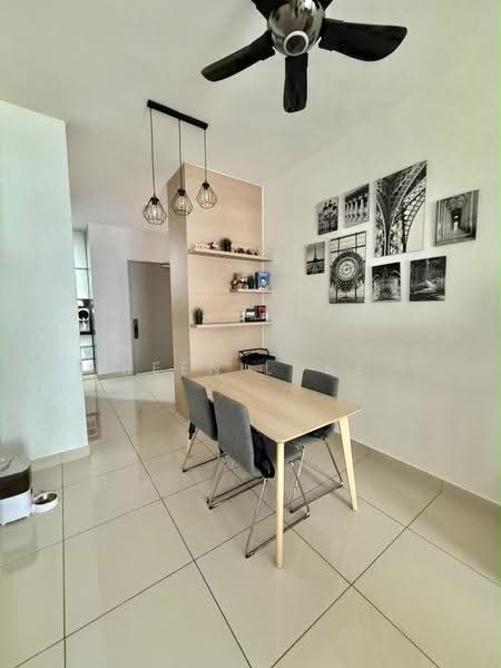 Condominium for Sale at Legend Heights - Reen Loke - Dining Room - PropertyGuru.com.my
