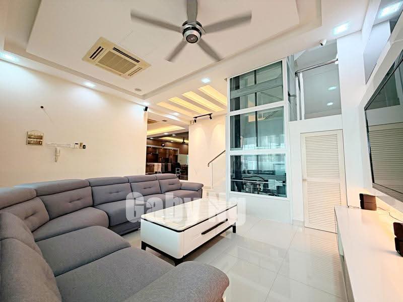 3.5-storey Terraced House for Sale in Ampang (Selangor) - Gaby Ng - Living Room - PropertyGuru.com.my