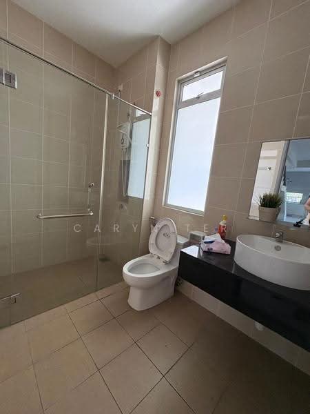 Semi-Detached House for Sale in Taman Nusa Idaman (Iskandar Puteri (Nusajaya)) - Caryn Ter - Bathroom - PropertyGuru.com.my