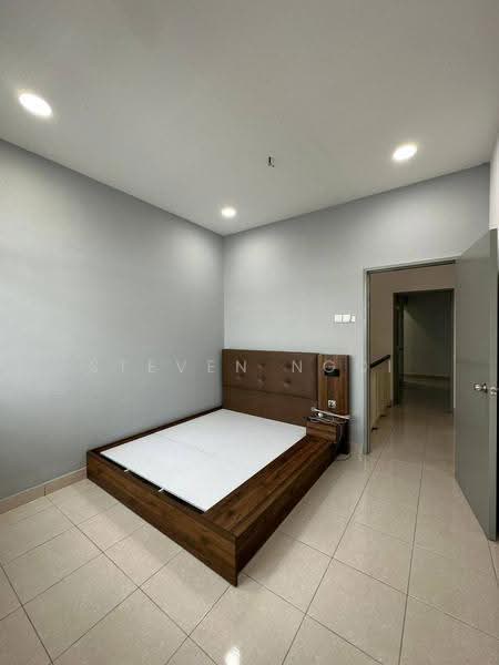 2-storey Terraced House for Rent in Johor Bahru (Johor) - Steven Ngoi - Bedroom - PropertyGuru.com.my