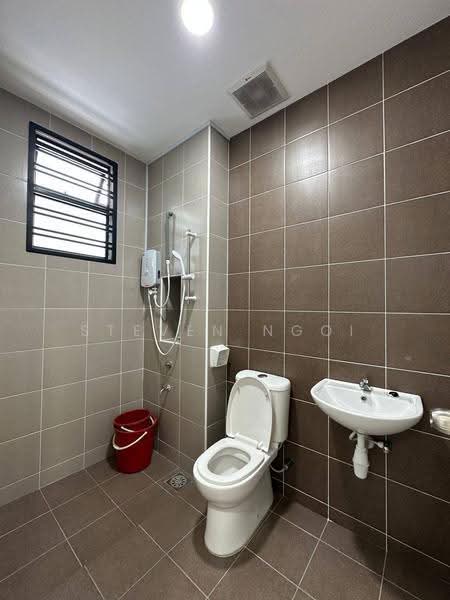 2-storey Terraced House for Rent in Johor Bahru (Johor) - Steven Ngoi - Bathroom - PropertyGuru.com.my