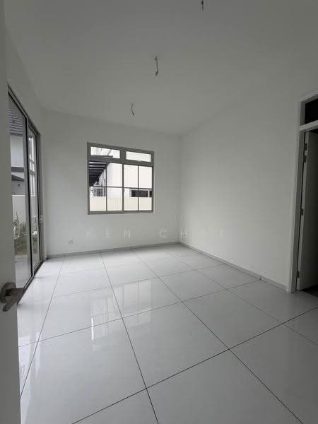 Semi-Detached House for Sale in Taman Ekoflora (Johor Bahru) - Ken Chai - Interior - PropertyGuru.com.my