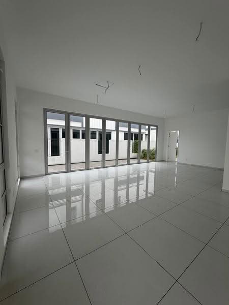 Semi-Detached House for Sale in Taman Ekoflora (Johor Bahru) - Ken Chai - Living Room - PropertyGuru.com.my