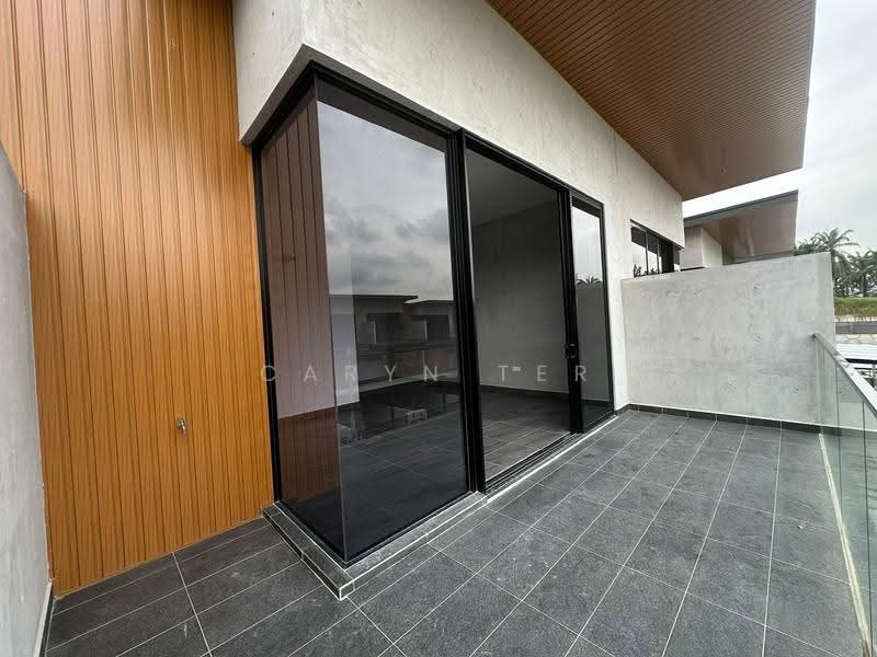 3-storey Terraced House for Sale in Kulai (Johor) - Caryn Ter - Balcony - PropertyGuru.com.my