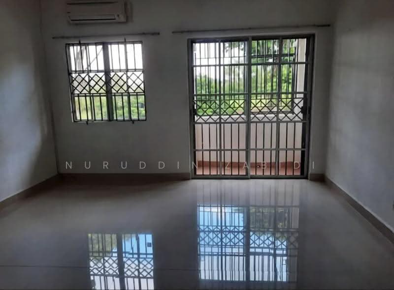Rumah Teres 2-Tingkat untuk Disewa di Kota Kemuning (Shah Alam) - Nuruddin Zabidi - Interior - PropertyGuru.com.my