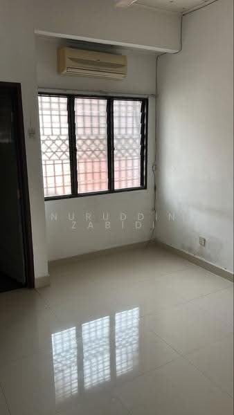 Rumah Teres 2-Tingkat untuk Disewa di Kota Kemuning (Shah Alam) - Nuruddin Zabidi - Interior - PropertyGuru.com.my