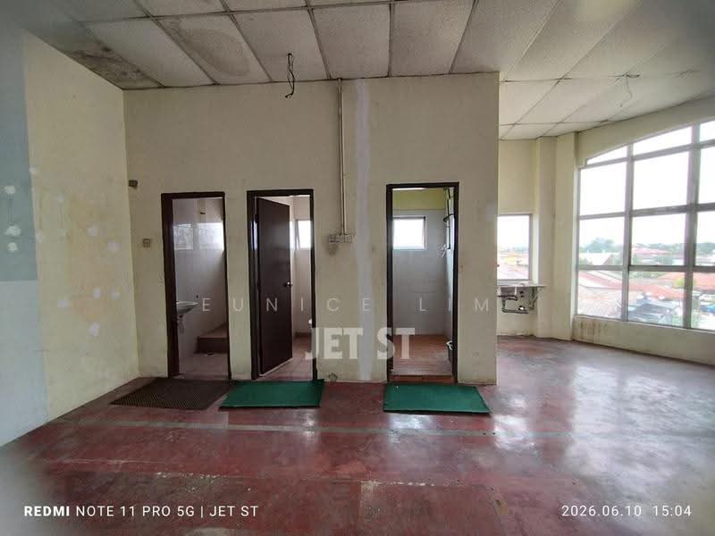 Shop for Sale in Kampung Batu Belah (Klang) - Eunice Lim - Interior - PropertyGuru.com.my