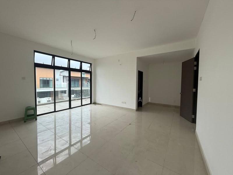 2-storey Terraced House for Sale in Bandar Cemerlang (Ulu Tiram) - Ken Chai - PropertyGuru.com.my