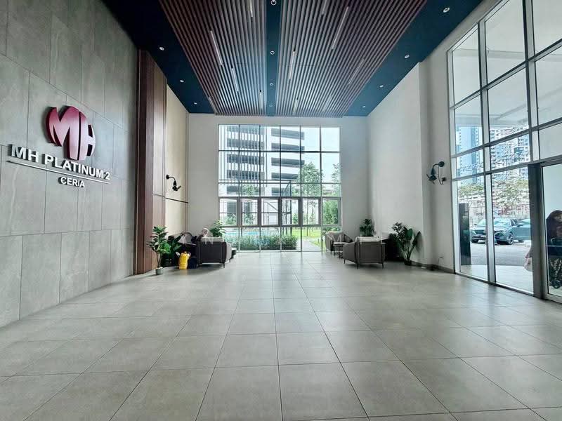 Kediaman Servis untuk Dijual di Residensi MH Platinum 2 - Lyna Kamil - Lobby - PropertyGuru.com.my