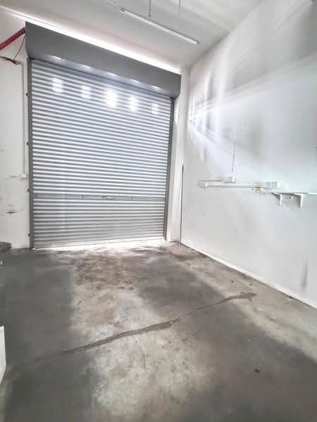 Shop for Rent in Taman Dato Onn (Johor Bahru) - Crystal Kong - Interior - PropertyGuru.com.my
