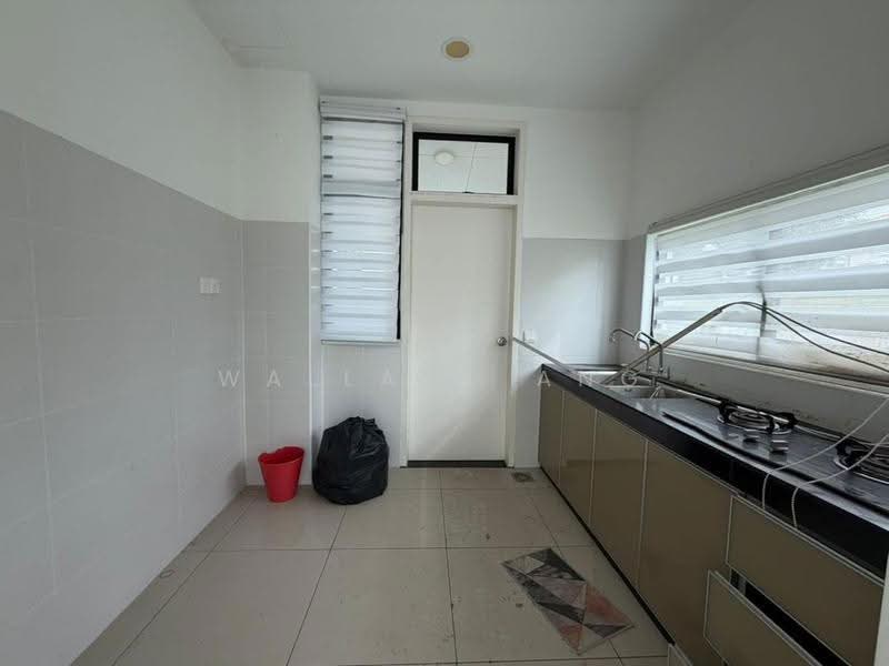 Rumah Teres 2-Tingkat untuk Dijual di Kota Masai (Pasir Gudang) - Wallace Ang - Kitchen - PropertyGuru.com.my