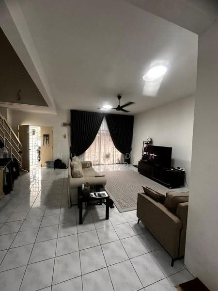 2-storey Terraced House for Sale in Ampang (Selangor) - Nuruddin Zabidi - Living Room - PropertyGuru.com.my