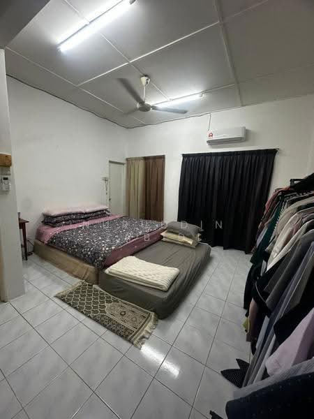 2-storey Terraced House for Sale in Ampang (Selangor) - Nuruddin Zabidi - Bedroom - PropertyGuru.com.my