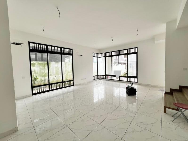 Semi-Detached House for Sale in Setia Tropika (Johor Bahru) - Wallace Ang - Living Room - PropertyGuru.com.my