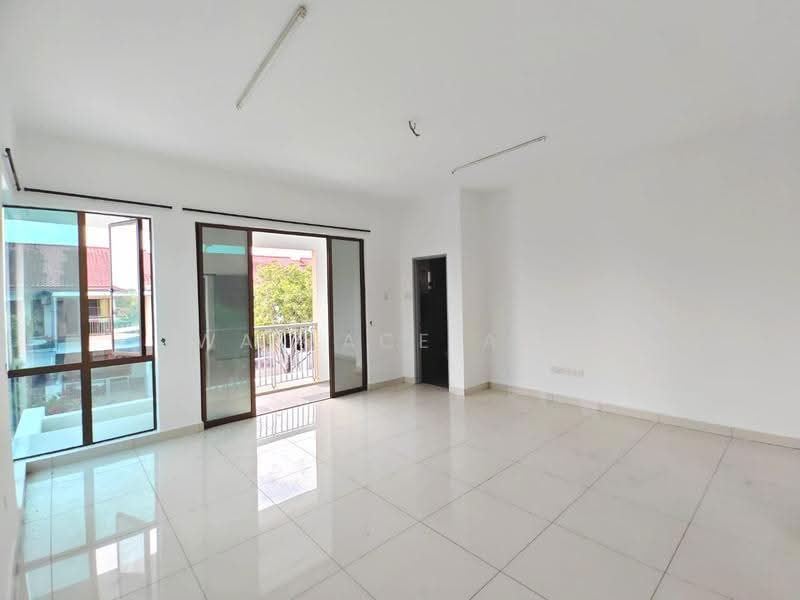 2-storey Terraced House for Sale in Bandar Dato Onn (Tebrau) - Wallace Ang - Living Room - PropertyGuru.com.my