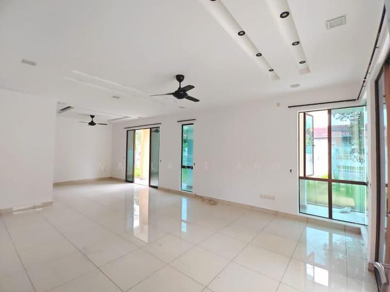 2-storey Terraced House for Sale in Bandar Dato Onn (Tebrau) - Wallace Ang - Living Room - PropertyGuru.com.my