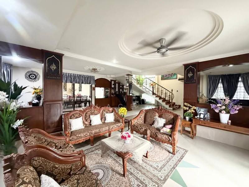 Bungalow House untuk Dijual di Taman Bukit Kempas (Tampoi) - Wallace Ang - Living Room - PropertyGuru.com.my